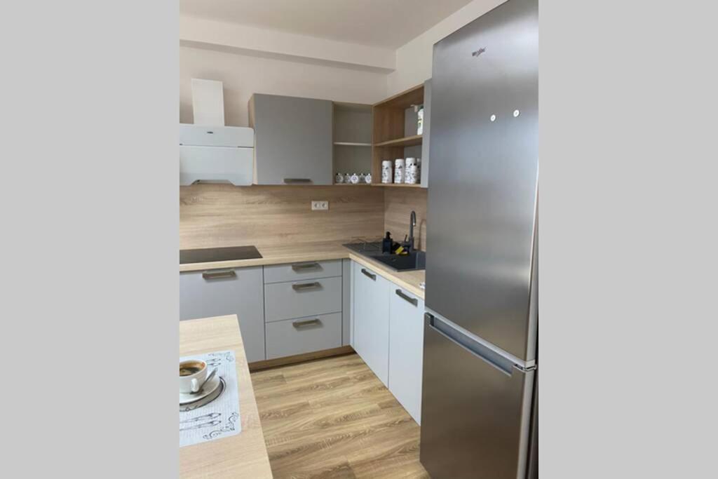 Apartman Solax, Ucnovska 8, Kosice Saca Zewnętrze zdjęcie